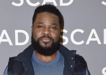 Doctor Who Brought Malcolm-Jamal Warner Back To Shore Details Attempts To Save His Life