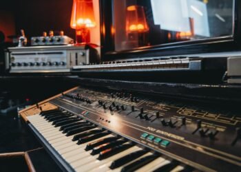 5 audio effects that will make your synth pads more rhythmic