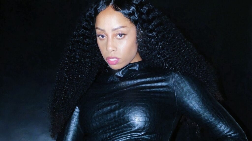 Rochelle Jordan Announces New Album Through the Wall, Shares New Song