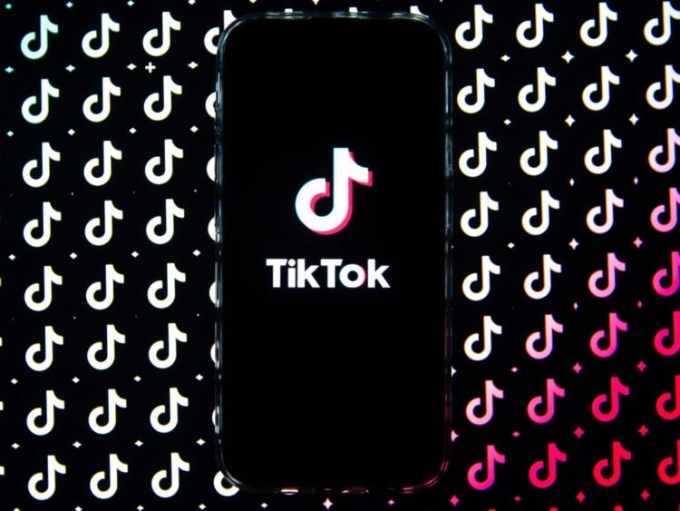TikTok introduces new Songwriter Features to support its artists TikTok introduces new Songwriter Features to support its artists
