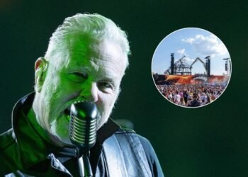 Metallica Save Tomorrowland After Fire Destroys Main Stage
