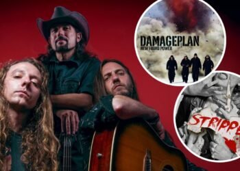 5 Acoustic Songs That Are Still Super Heavy