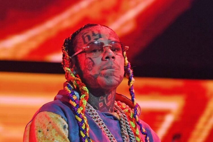 Cardi B & 6ix9ine Mourn Influencer Ariela La Langosta After Tragic Shooting In New York Cardi B & 6ix9ine Mourn Influencer Ariela La Langosta After Tragic Shooting In New York