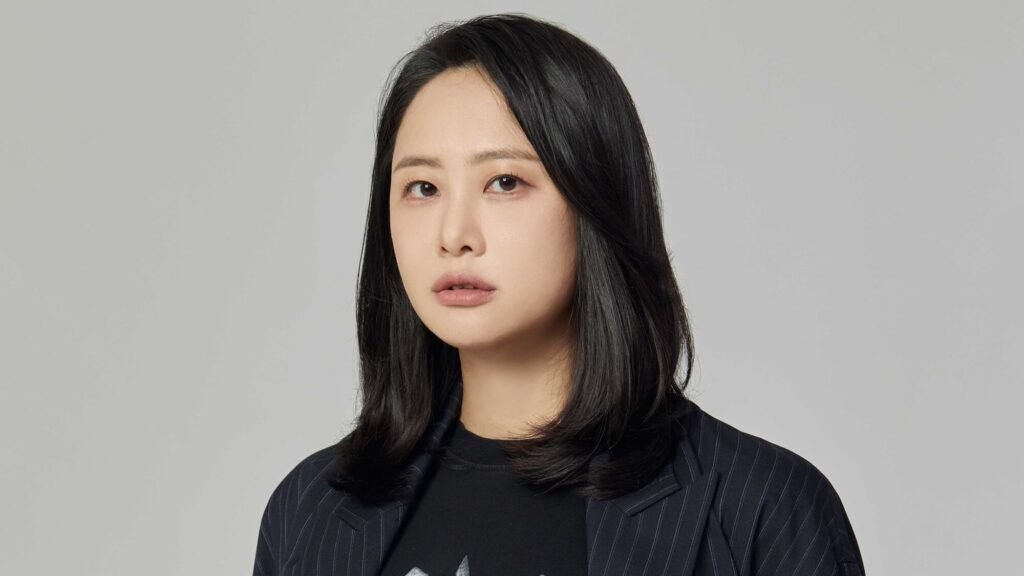 HYBE label ADOR names second new CEO in a year, following Min Hee-Jin fallout HYBE label ADOR names second new CEO in a year, following Min Hee-Jin fallout