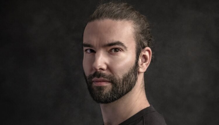 How Eelke Kleijn used Guitar Rig to shape the textures of his new album Connected How Eelke Kleijn used Guitar Rig to shape the textures of his new album Connected