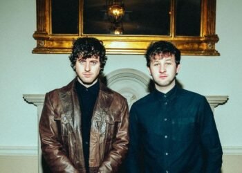 SOUND FIST: DISFREQ, MOAT – RUNNING UP THAT HILL