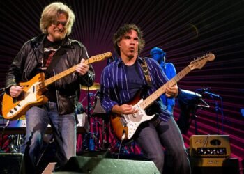 Daryl Hall and John Oates quietly resolve legal dispute Daryl Hall and John Oates quietly resolve legal dispute