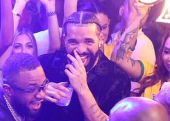 Drake Mocks Kai Cenat With Forehead Pic After Brutal Iceman Review Drake Mocks Kai Cenat With Forehead Pic After Brutal Iceman Review