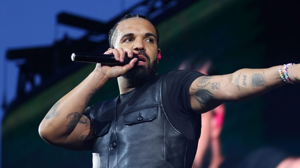 Drake Recalls His Initial Reaction To Future Drake Recalls His Initial Reaction To Future