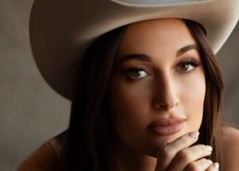 Warner Chappell renews global publishing deal with superstar Kacey Musgraves