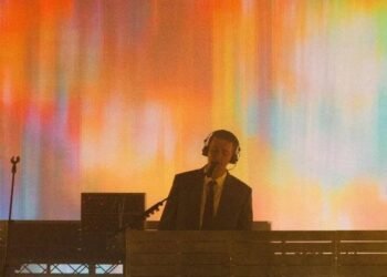 SOUND FIST: SG LEWIS FT OLIVER SIM