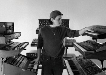 Dez Wright from Dezert Audio on Freq-2 and the art of producing Dez Wright from Dezert Audio on Freq-2 and the art of producing