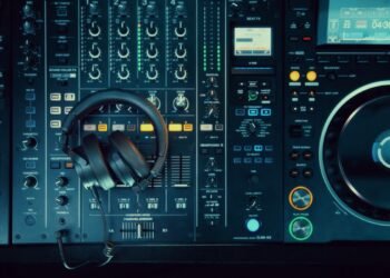 beyerdynamic returns to the DJ market 