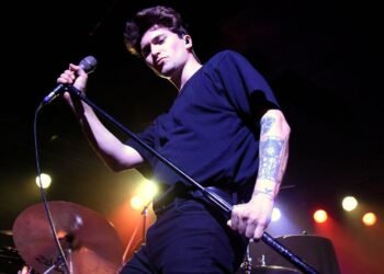 Cardiff band speaks out after AI artist trained on their music outperforms them on Spotify