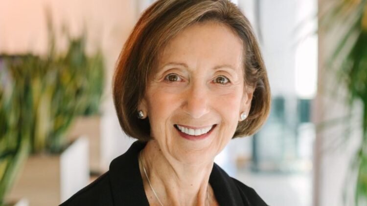 Dee Hale promoted to SVP, Film & TV Administration at Sony Music Publishing Dee Hale promoted to SVP, Film & TV Administration at Sony Music Publishing