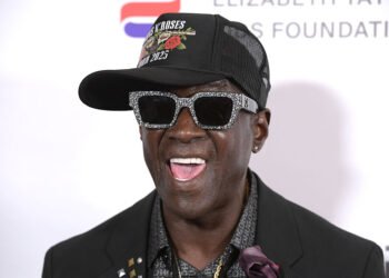Flavor Flav Says His Score For Alix Earle and Val Chmerkovskiy on ‘DWTS’ Was An Accident