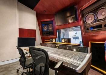 Babyface’s LA studio – which has recorded Michael Jackson, Whitney Houston and Ariana Grande – is up for sale