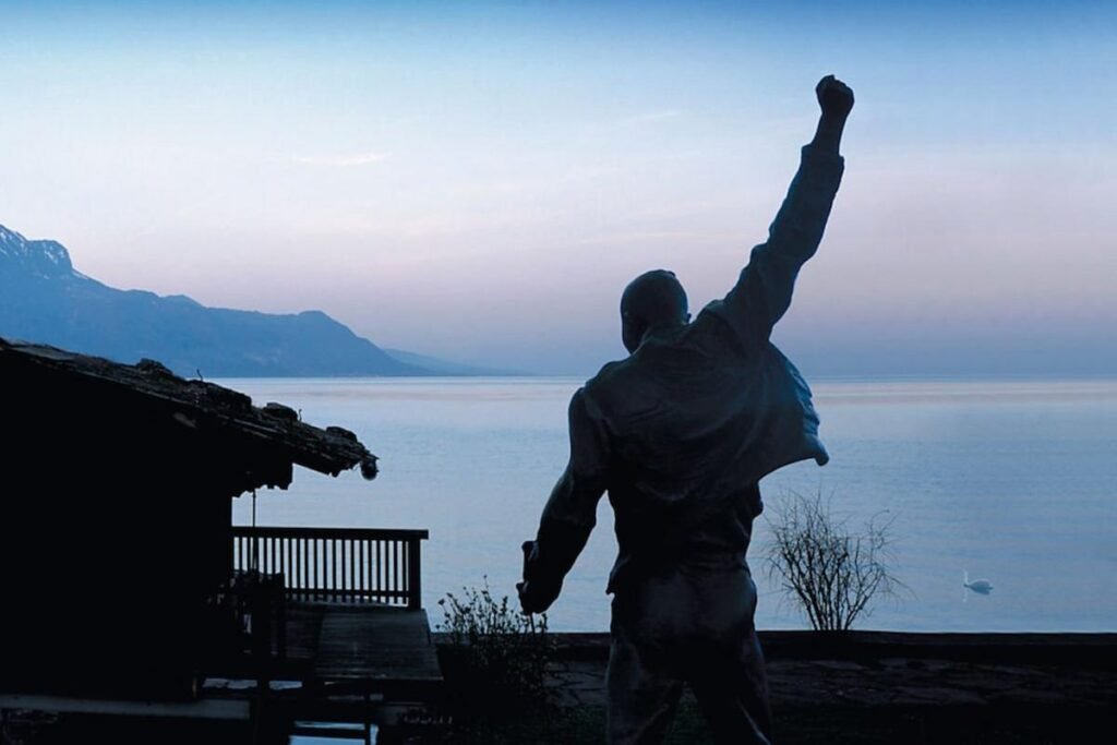 Queen Pulls Together Again for 'Made in Heaven' Queen Pulls Together Again for 'Made in Heaven'