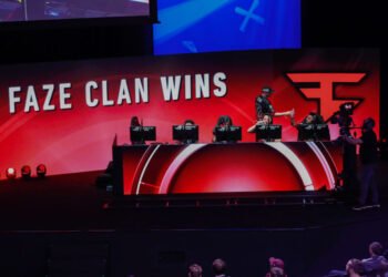 FaZe Clan Loses Five Members On Christmas Day, Social Media Reacts
