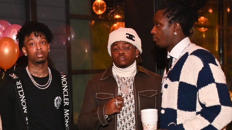 21 Savage Tries To Squash Young Thug & Gunna’s Beef: “Ya’ll N*ggas Fix That Sh*t”