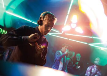 How Huminal uses Raum to balance melody and depth