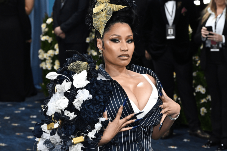Nicki Minaj Might Flip 50 Cent Hip-Hop Classic Into A Super Diss Nicki Minaj Might Flip 50 Cent Hip-Hop Classic Into A Super Diss