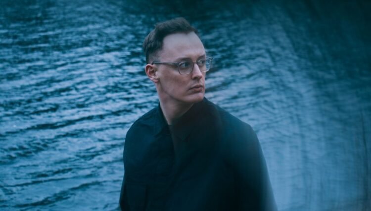 Corren Cavini on building narrative through sound in his debut album