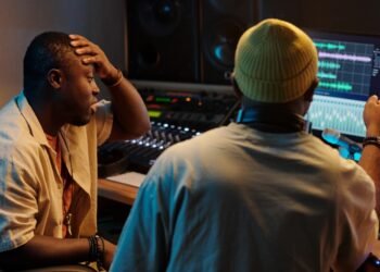 How to flip samples like the top 1% of producers