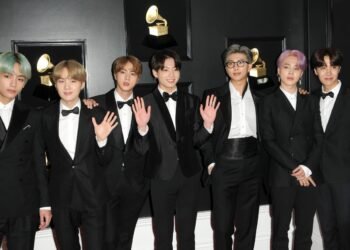 HYBE cashes out $3.5m worth of shares, riding on BTS comeback