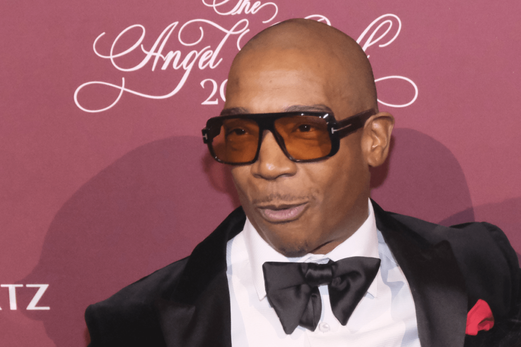 Ja Rule Turns Golf Mishap Into Home Simulator Project After Derek Jeter Tournament Disaster Ja Rule Turns Golf Mishap Into Home Simulator Project After Derek Jeter Tournament Disaster