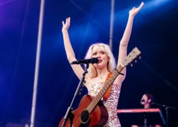 Maisie Peters Sets Intimate 2026 Australian Theater Tour