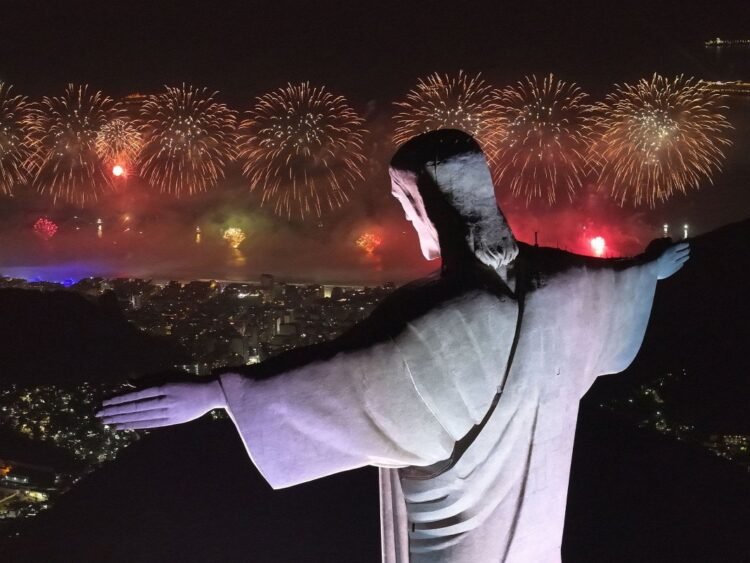 2.5 million turn out for Guinness World Record-breaking New Year’s event on Copacabana beach
