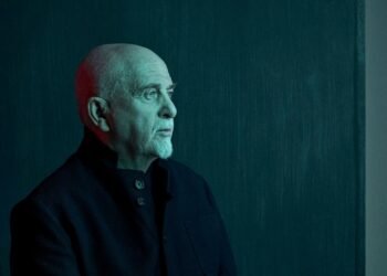 Peter Gabriel Lines Up a New Year of Lunar Releases With O/I