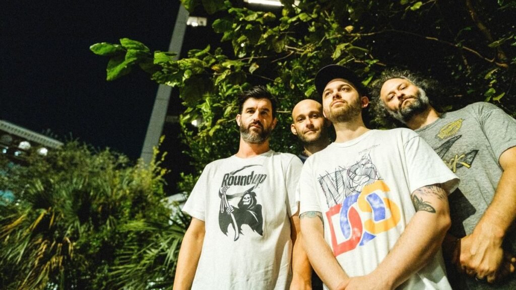 Listen to Chat Pile’s New Songs “Masks” and “Sifting” Listen to Chat Pile’s New Songs “Masks” and “Sifting”