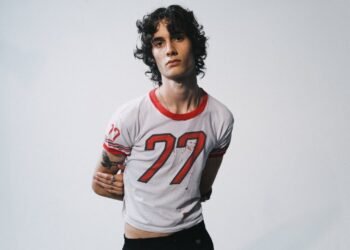 WMG generated $1.84bn in calendar Q4; recorded music subscription streaming revenues jump 10.9% YoY