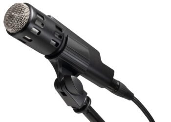 New Music Gear Monday: Warm Audio Retro 64 Dynamic Stage Mic