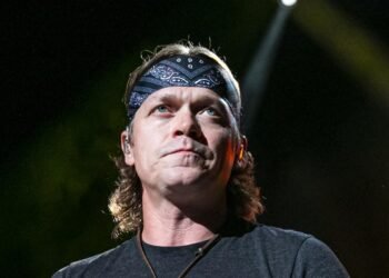 Rockers Pay Tribute to Late 3 Doors Down Singer Brad Arnold