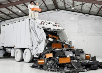 This one-of-a-kind synth is made almost entirely of e-waste