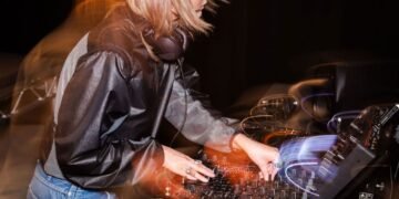 Inside Foundation FM’s DJ workshop with Apple Music and AlphaTheta