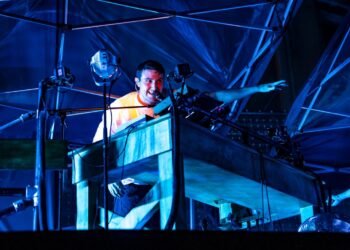 Fred again tested stock plugins against those on the market and felt results were indistinguishable