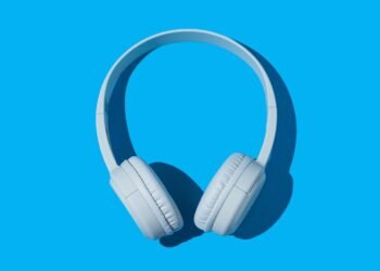 Retailers pull select headphones from sale following study about harmful chemicals