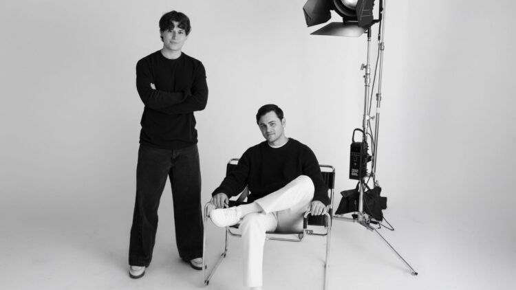 Virgin Music Group announces global distribution partnership with Ari Elkins and Joey McCarthy’s new label, Suede Records Virgin Music Group announces global distribution partnership with Ari Elkins and Joey McCarthy’s new label, Suede Records