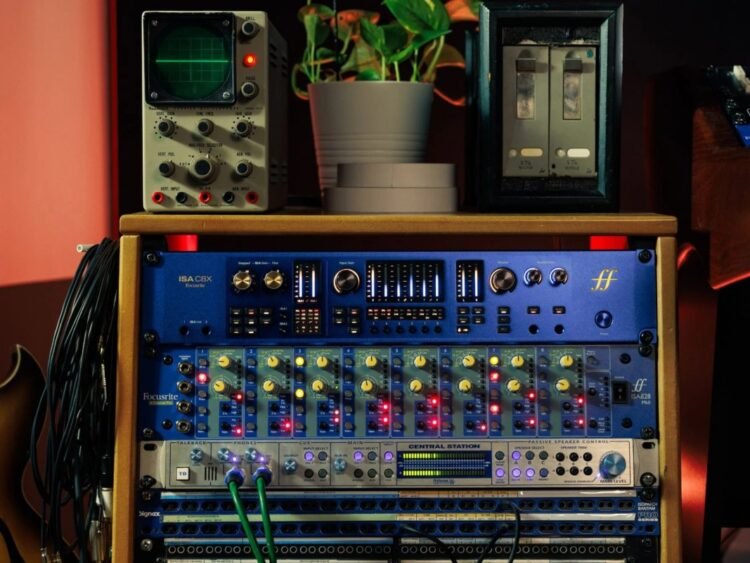 Focusrite unveils ISA C8X, its first ISA audio interface built on Rupert Neve’s preamp legacy