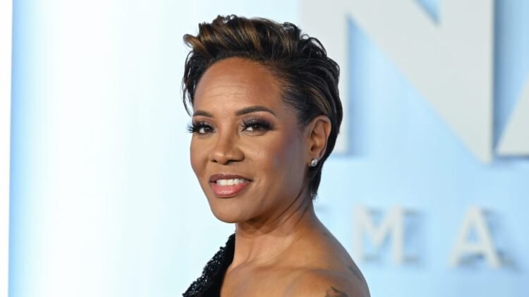 MC Lyte Talks “Surreal” And “Humbling” Rock Hall Of Fame Induction