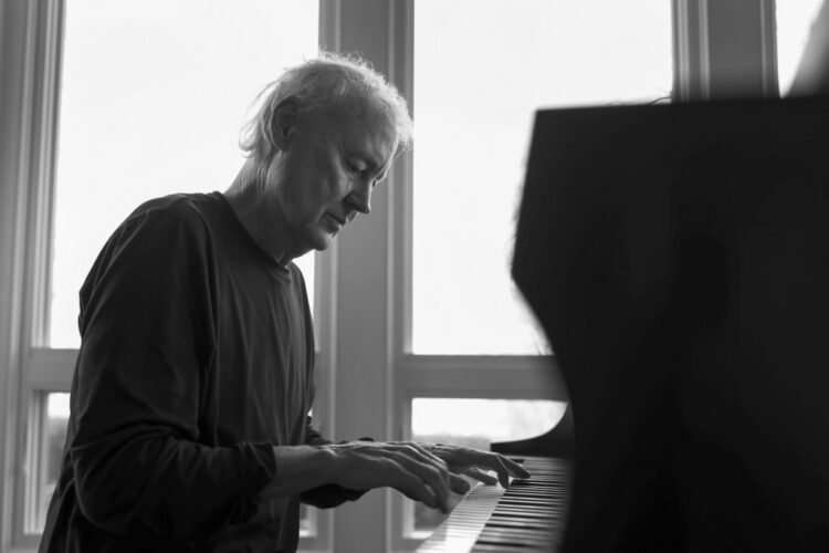 Bruce Hornsby Discusses His Recovery From Burnout For ‘Indigo Park’