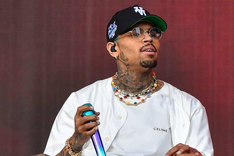 Chris Brown Receives Honorary Doctorate In Visual & Performing Arts: Watch Chris Brown Receives Honorary Doctorate In Visual & Performing Arts: Watch