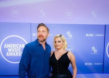 SOUND FIST: BEBE REXHA & DAVID GUETTA