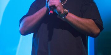 Blu & Exile Take Highland Park on a Ride at The Lodge Room
