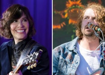 Watch Kevin Morby and Carrie Brownstein Perform Sleater-Kinney’s “Modern Girl”