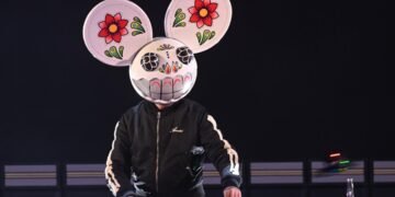 deadmau5 is selling signed synths, studio gear – and giving away a space-themed mau5head – through Reverb
